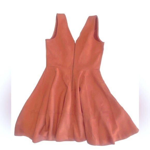 H&M New juniors suede sleeveless mini dress fitted with flared shirt in blush S - Picture 11 of 11